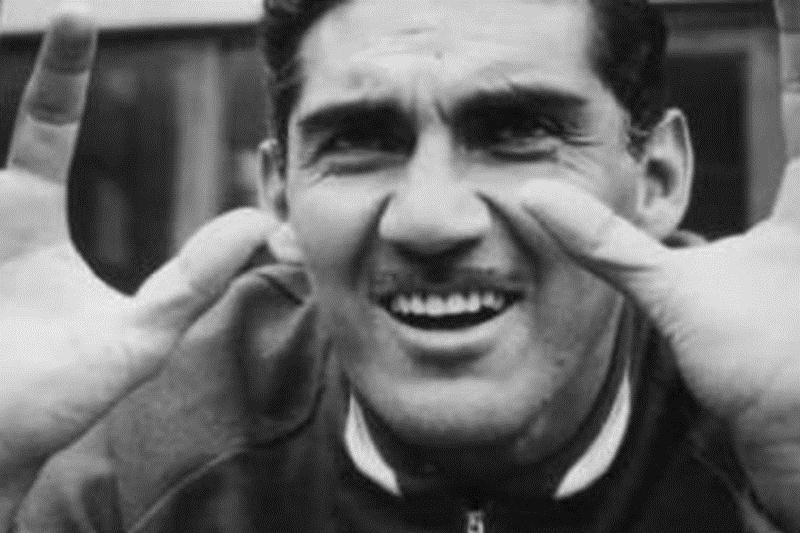 آنتونیو کارباخال